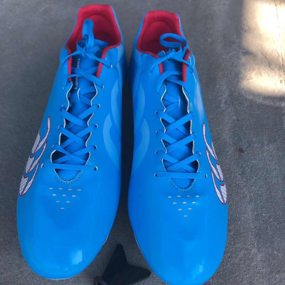 NWOT Canterbury rugby/soccer cleats